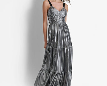 DKNY Women's Foil Plissé V-Neck Sleeveless Maxi Dress Silver Size M MSRP $189