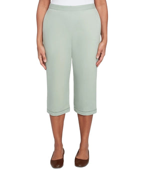 Alfred Dunner Petite Santa Fe Relaxed Crochet Hem Capri Light Green Size 16P