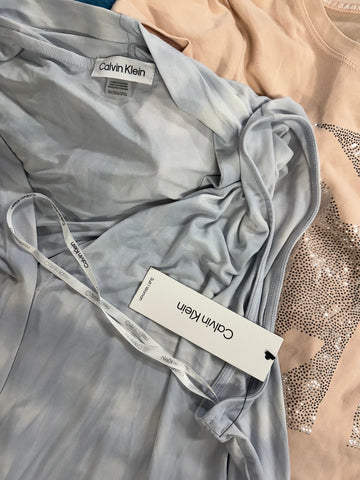Women's Clothing Tops and Other Wholesale Lot, MICHAEL KORS, CALVIN KLEIN, DKNY, REEBOK, NY COLLECTION and more, 14 items, Shelf Pulls, MSRP $888