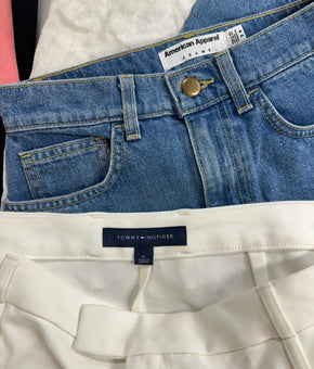 Women's Clothing Bottoms Wholesale Lot, MICHAEL KORS, TOMMY HILFIGER, GUESS, KARL LAGERFELD, AMERICAN APPAREL and more, 12 items, Shelf Pulls, MSRP $778