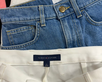 Women's Clothing Bottoms Wholesale Lot, MICHAEL KORS, TOMMY HILFIGER, GUESS, KARL LAGERFELD, AMERICAN APPAREL and more, 12 items, Shelf Pulls, MSRP $778