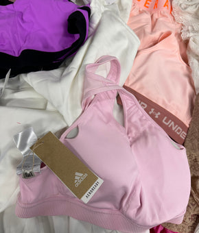 Women's Clothings Assorted, Wholesale Lot, ADIDAS, COLUMBIA, UNDER ARMOUR, FREE PEOPLE, CALVIN KLEIN, CHAMPION, NIKE, DKNY, ANNE COLE COLLECTION, FREE PEOPLE, LA BLANCA and more, 21 items, CUSTOMER RETURNS