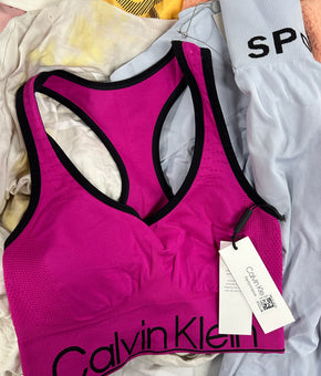 Women's Clothings Assorted, Wholesale Lot, NIKE, FREE PEOPLE, ADIDAS, DKNY and more, 15 items, CUSTOMER RETURNS