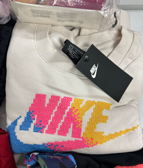 Women's Clothings Assorted Wholesale Lot, NIKE, LUCKY BRAND, CALVIN KLEIN, ADIDAS, DKNY,JOE'S JEANS, NATORI and more, 17 items, CUSTOMER RETURNS
