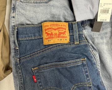 Men's Clothing Bottoms Wholesale Lot, RALPH LAUREN, ORIGINAL PENGUIN, LEVI'S, NAUTICA, CALVIN KLEIN and more, 13 items, Shelf Pulls, MSRP $1,309