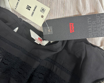 Women's Clothing Assorted Wholesale Lot, LEVI'S, DKNY, RACHEL ROY, FREE PEOPLE, CALVIN KLEIN, CHAMPION and more, 15 items, Shelf Pulls, MSRP $1,159