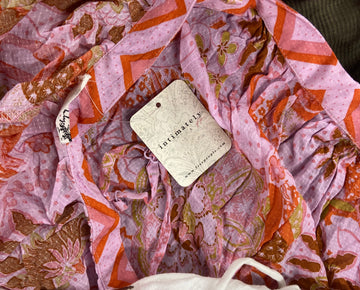 Women's Clothing Assorted Wholesale Lot, FREE PEOPLE, DKNY, CHARTER CLUB, AMERICAN APPAREL, CHAMPION and more, 11 items, Shelf Pulls, MSRP $723