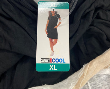 Women's Clothing Assorted Wholesale Lot, FREE PEOPLE, NIKE, PROPPER, SANCTUARY, MONDETTA and more, 14 items, Shelf Pulls, MSRP $662