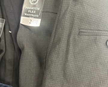 Men's Clothing Bottoms Wholesale Lot, J.M. HAGGAR, BASS OUTDOOR, AND NOW THIS, REALTREE FISHING and more, 8 items, Shelf Pulls, MSRP $460