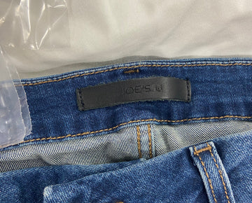 Women's Clothing Assorted Wholesale Lot, JOE'S, NIKE, ADIDAS, FREE PEOPLE, VINCE CAMUTO, AMERICAN APPAREL and more, 29 items, Shelf Pulls, MSRP $1,055