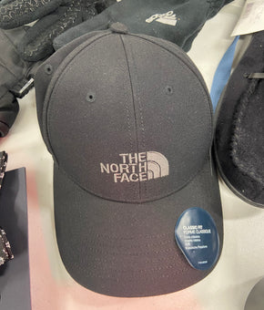 Men's Assorted Wholesale Lot, NORTH FACE, ADIDAS, VOLCOM, TOMMY HILFIGER, HIGH SIERRA, PERRY ELLIS and more, 22 items, Shelf Pulls, MSRP $1,469