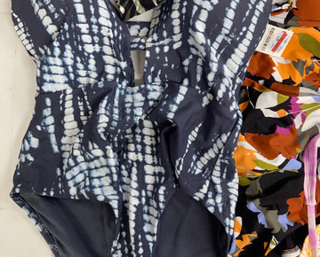 Women's Swimwear Wholesale Lot, BAR III, SALT + COVE, 16 items, Shelf Pulls, MSRP $485