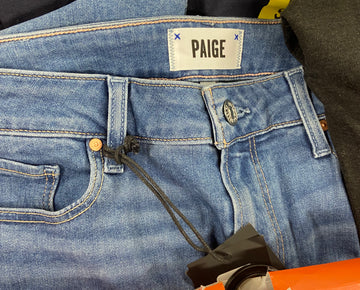 Women's Clothing Assorted Wholesale Lot, PAIGE, LAUREN RALPH LAUREN, TOMMY HILFIGER, THE NORTH FACE, MICHAEL KORS, VINCE CAMUTO and more, 19 items, Shelf Pulls, MSRP $1,141