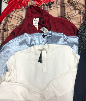 Women's Clothing Top Wholesale Lot, Alfani, INC, 12 Units, Shelf Pulls, MSRP $754