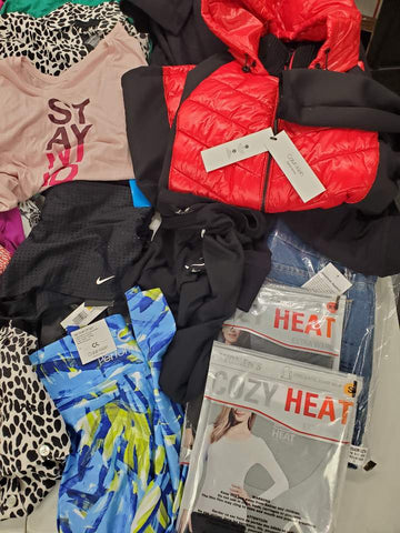 Women's Clothing Wholesale Lot Calvin Klein, COLUMBIA, NIKE, Kendall Kylie, 32 degrees, Alfani, American Apparel, IDEOLOGY, Bar III, INC and more, 25 Units, Shelf Pulls, MSRP $1,518.49