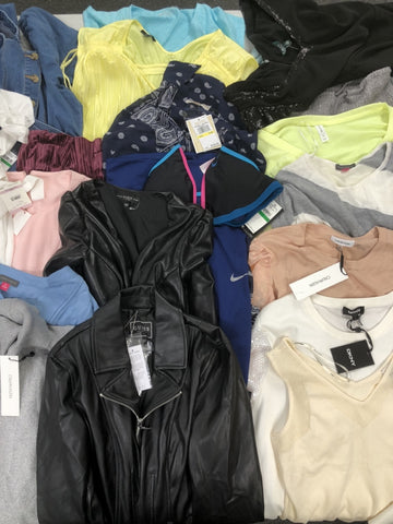 Women's Clothing Wholesale Lot Calvin Klein, DKNY, MICHAEL KORS, RACHEL ROY, VINCE CAMUTO, GUESS, ANNE KLEIN, IDEOLOGY, INC and more, 32 Units, Customer Returns, MSRP $1,972.99