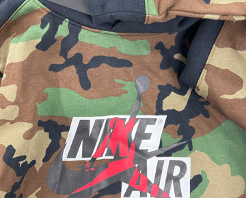 Kid & Baby's Clothing Assorted Wholesale Lot, COLUMBIA, TIMBERLAND, JORDAN, CHAMPION, NIKE,  LEVI'S, CARTER'S and more, 16 items, Shelf Pulls, MSRP $659