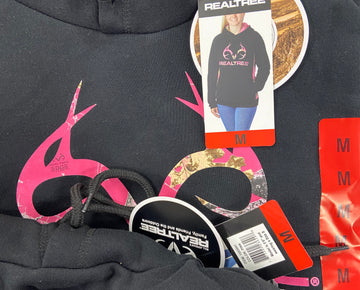 Women's Clothing Hoodies & Others Wholesale Lot, FREE PEOPLE, ADTN INTERNATIONAL, INC, 11 items, Shelf Pulls, MSRP $727