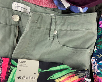 Women's Clothing Assorted Wholesale Lot, SPLENDID, NIKE, FREE PEOPLE, JESSICA SIMPSON, IDEOLOGY and more, 23 items, Shelf Pulls, MSRP $1,193
