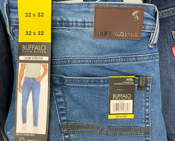 Men's Clothing Jeans Wholesale Lot, LEVI STRAUSS AND CO, BUFFALO, AMERICAN APPAREL, KIRKLAND and more, 8 items, Shelf Pulls, MSRP $554