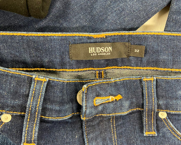 Women's Clothing Bottoms Wholesale Lot, HUDSON, ADIDAS, EDDIE BAUER, KIRKLAND and more, 8 items, Shelf Pulls, MSRP $598