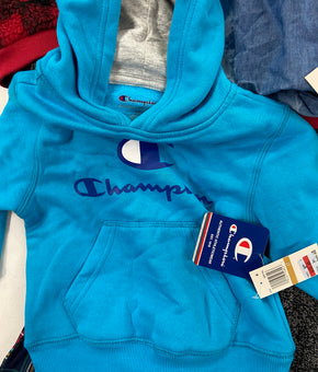 Baby's Clothing Assorted Wholesale Lot, TOMMY HILFIGER, CHAMPION, BONNIE JEAN, FIRST IMPRESSIONS , CARTER'S and more, 18 items, Shelf Pulls, MSRP $602