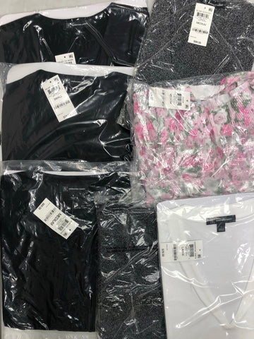 Women's Clothing Top Wholesale Lot, INC, 9 Units, New, MSRP $640