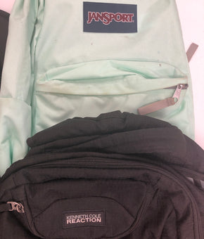Men's Bags Wholesale Lot, JANSPORT, KENNETH COLE, STEVE MADDEN, LUCAS GEAR, 8 Items, CUSTOMER RETURNS, MSRP $398