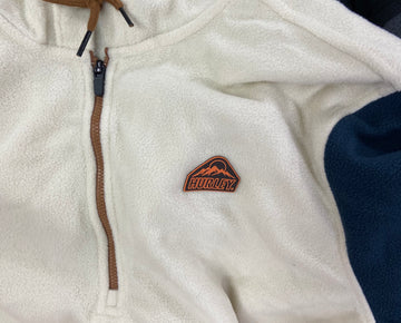 Men's Clothing Sweaters & Others Wholesale Lot, HURLEY, LEVI'S, WEATHERPROOF, GERRY, 10 items, Shelf Pulls, MSRP $588