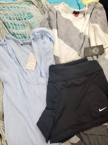 Women's Clothing ASSORTED Wholesale Lot, POLO RALPH LAUREN, NIKE, GUESS, VINCE CAMUTO, FREE PEOPLE, American Apparel and more, 13 items, Shelf Pulls, MSRP $1,004