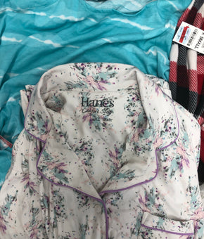 Women's Clothing INTIMATES, Pajamas Wholesale Lot, HANES, CHARTER CLUB, MUK LUKS, FAMILY PJS and more, 14 Units, Shelf Pulls, MSRP $621
