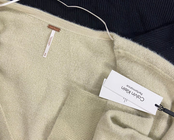 Women's Clothing Assorted Wholesale Lot, FREE PEOPLE, CALVIN KLEIN, NIKE, UNDER ARMOUR, COTTON ON and Others, 14 items, Shelf Pulls, MSRP $536