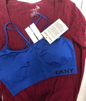 Women's Clothing Assorted Wholesale Lot, CALVIN KLEIN, LEVI'S, FREE PEOPLE, AMERICAN APPAREL and more, 31 Units, Shelf Pulls, MSRP $1,933