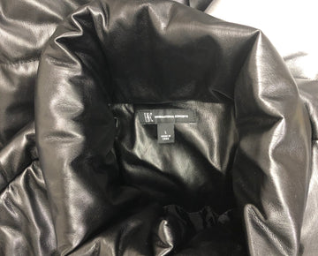 Women's Clothing OUTERWEAR Wholesale Lot, INC, 5 Units, Shelf Pulls, MSRP $947