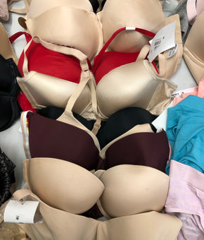 Women's Clothing INTIMATES Wholesale Lot, CALVIN KLEIN, DKNY, WACOAL, BALI, HANES and more, 79 items, Customer Returns, MSRP $2,504