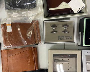 Men's Accessories (Wallets, Card Cases, Cuff Links, Tie Bar) Wholesale Lot, GUESS, GEOFFREY BEENE, RYAN SEACREST, PERRY ELLIS and more, 30 items, CUSTOMER RETURNS