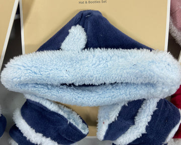 Baby's Booties & Hats Set Wholesale Lot, FIRST IMPRESSIONS, 23 items, Shelf Pulls, MSRP $644