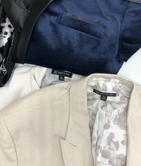 Men's Clothing SUITS/BLAZERS Wholesale Lot, INC Only, 6 Units, Shelf Pulls, MSRP $847