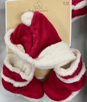 Baby's Clothing Assorted Wholesale Lot, FIRST IMPRESSIONS, CARTER'S and more, 19 items, Shelf Pulls, MSRP $538