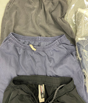 Men's Clothing Sweatpants & Others Wholesale Lot, DYLAN GRAY, 32 DEGREES, KIRKLAND, CATERPILLAR and more, 9 items, Shelf Pulls, MSRP $808