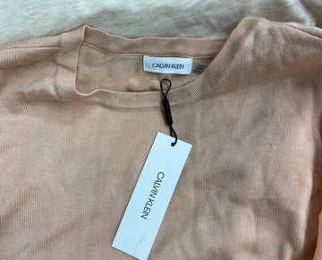 Women's Clothing Tops Wholesale Lot, CALVIN KLEIN, UNDER ARMOUR, FREE PEOPLE, ELLA MOSS , 32 DEGREES and more, 18 items, Shelf Pulls, MSRP $805