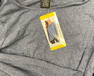 Women's Clothing Tops Wholesale Lot, SPYDER, 32 DEGREES, ELLA MOSS, AQUA, THREE DOTS and more, 17 items, Shelf Pulls, MSRP $663