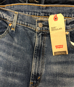 Men's Clothing Jeans & Pants Wholesale Lot, LEVIS, EDDIE BAUER, WEATHERPROOF, KIRKLAND, BUFFALO and more, 10 items, Shelf Pulls, MSRP $623