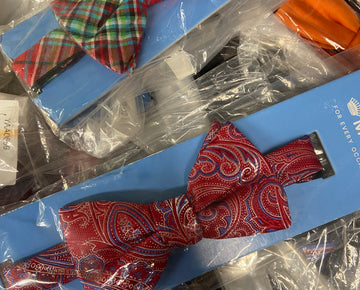 Men's Bow Ties Wholesale Lot, COUNTESS MARA, RYAN SEACREST, ALFANI and more, 92 items, CUSTOMER RETURNS