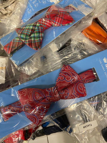 Men's Bow Ties Wholesale Lot, COUNTESS MARA, RYAN SEACREST, ALFANI and more, 92 items, CUSTOMER RETURNS